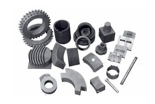 山東八三石墨新材料廠 以石墨電極與電子元器件為核心，驅(qū)動(dòng)工業(yè)與科技發(fā)展